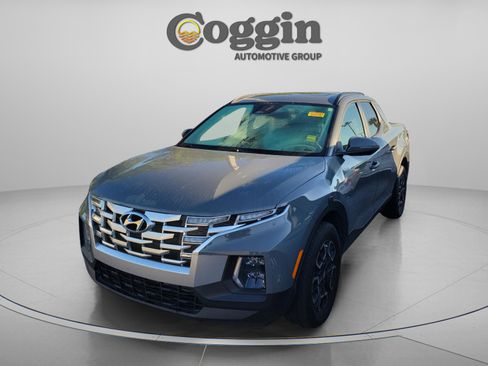 Certified 2024 Hyundai Santa Cruz SEL w/ Activity Package FWD image 2