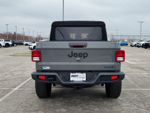 Used 2020 Jeep Gladiator Sport w/ Quick Order Package 24S image 5