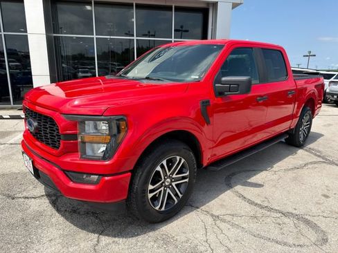 Used 2023 Ford F150 XL w/ STX Appearance Package RWD image 3