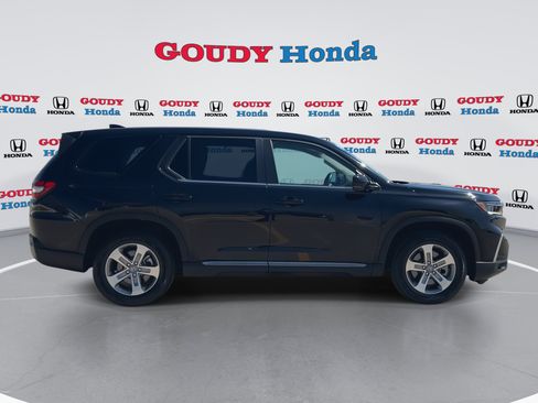 Certified 2023 Honda Pilot EX-L image 9