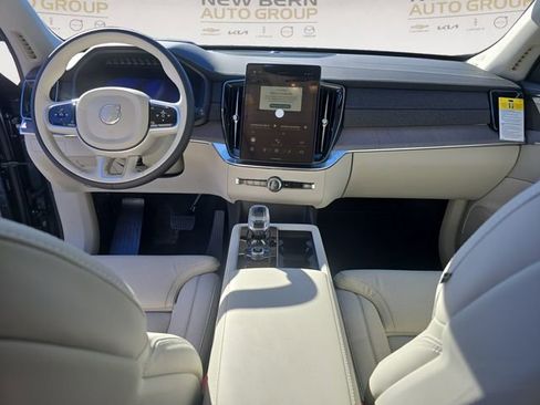 New 2026 Volvo XC90 B6 Ultra AWD/4WD image 10