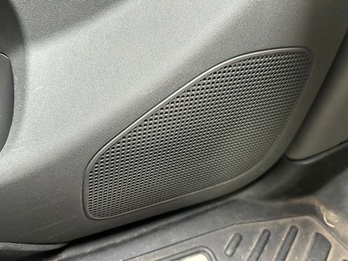 Used 2021 Nissan Frontier SV RWD image 17