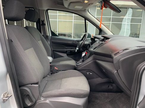 Used 2018 Ford Transit Connect XL image 22