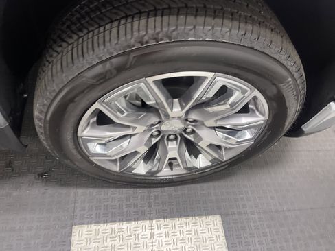 Used 2025 GMC Sierra 1500 Denali w/ Denali Reserve Package image 26