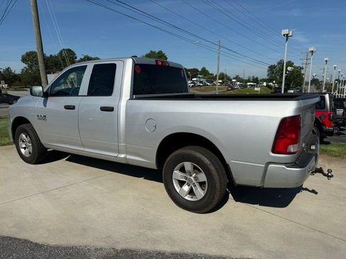 Used 2018 RAM 1500 Express AWD/4WD image 8