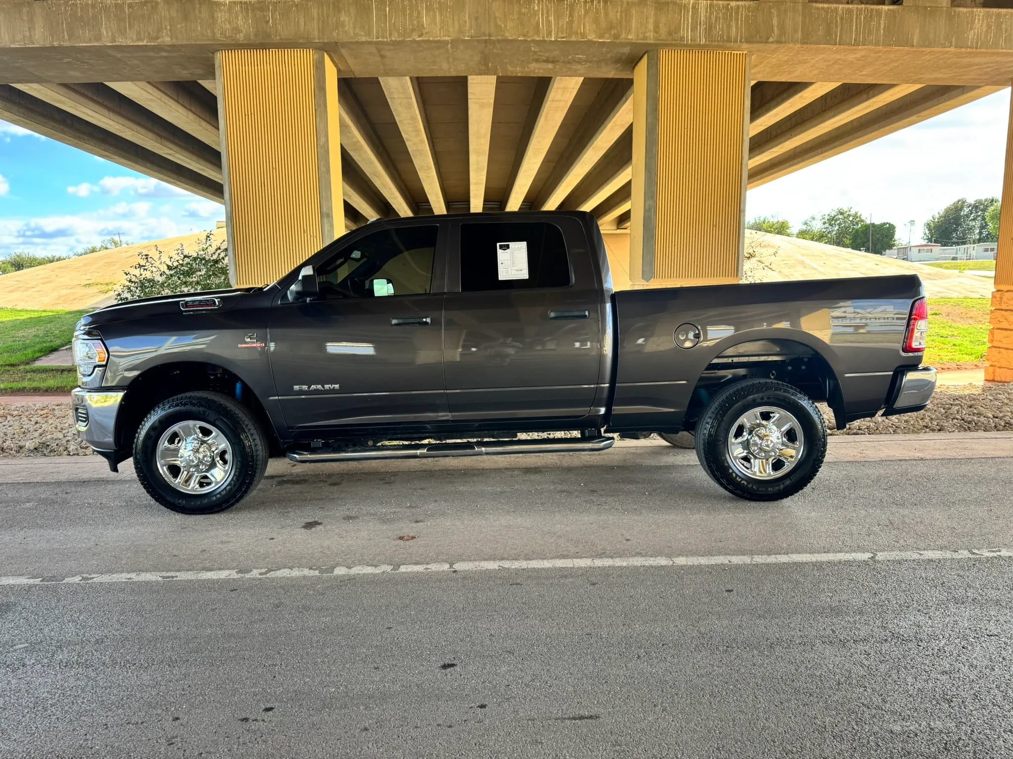 Used 2022 RAM 2500 Tradesman AWD/4WD image 6