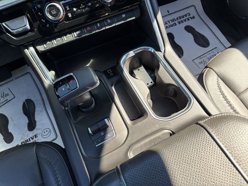 Used 2024 GMC Sierra 1500 Denali image 87