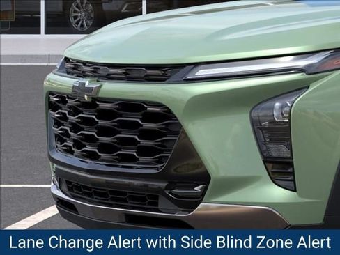 New 2026 Chevrolet Trax ACTIV w/ Driver Confidence Package FWD image 15