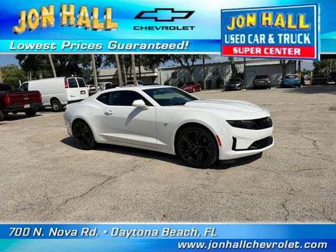 Used 2024 Chevrolet Camaro LT RWD image 15