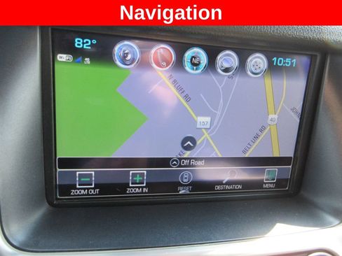 Used 2019 GMC Yukon XL SLT w/ Open Road Package AWD/4WD image 16
