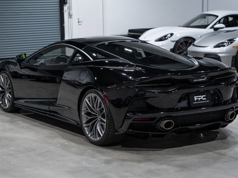 Used 2021 McLaren GT image 62