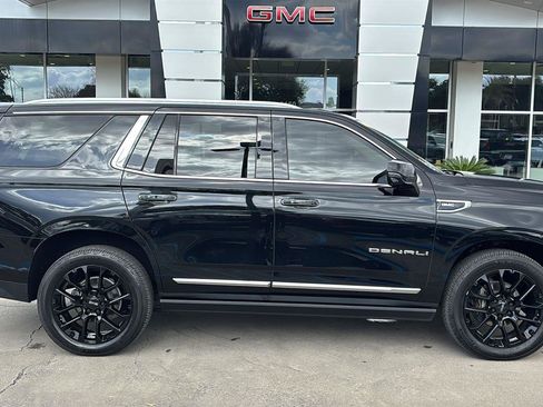 Certified 2022 GMC Yukon Denali w/ Max Trailering Package image 8