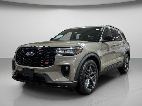 Used 2026 Ford Explorer ST w/ Sun And Sound Package AWD/4WD image 10