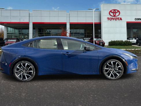 New 2026 Toyota Prius Plug-In Hybrid w/ Limited Premium Package image 4