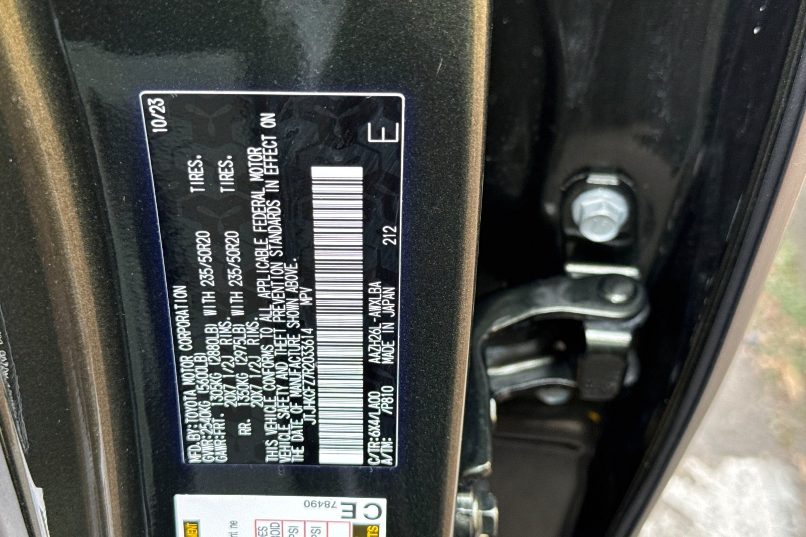 Used 2024 Lexus NX 450h+ AWD w/ Vision Package image 40