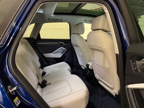 Certified 2025 Audi Q3 2.0T Premium w/ Convenience Package AWD/4WD image 30