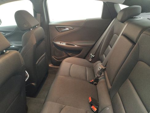 Used 2025 Chevrolet Malibu LT image 18