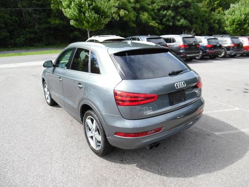 Used 2015 Audi Q3 2.0T Prestige w/ Prestige Package AWD/4WD image 3