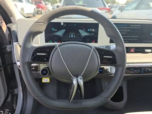 Used 2024 Hyundai Ioniq 5 SE AWD/4WD image 2