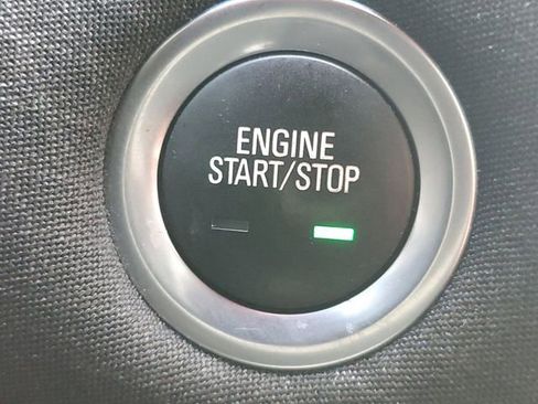 Used 2023 Chevrolet Malibu LT FWD image 23