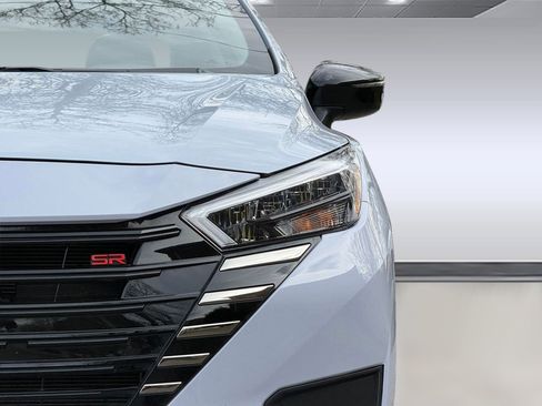 Used 2023 Nissan Versa SR w/ Trunk Package image 10