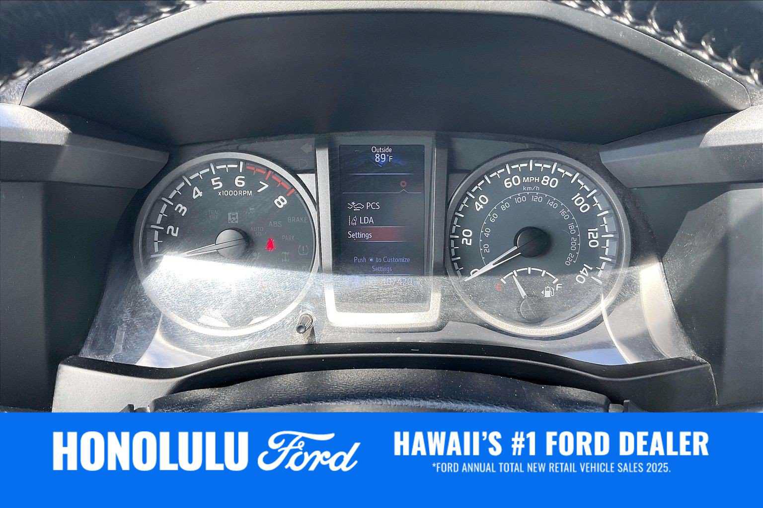 Used 2020 Toyota Tacoma TRD Off-Road AWD/4WD image 17