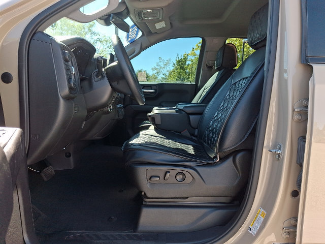 Used 2022 Chevrolet Silverado 1500 Custom Trail Boss w/ LPO, Dark Essentials Package AWD/4WD image 14