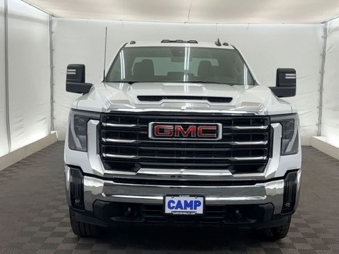 Used 2025 GMC Sierra 3500 SLE w/ SLE Value Package image 9