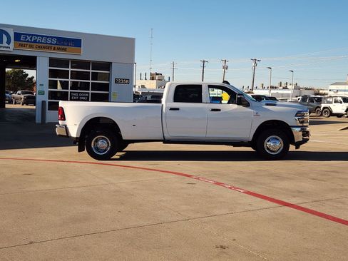 New 2026 RAM 3500 Tradesman image 7