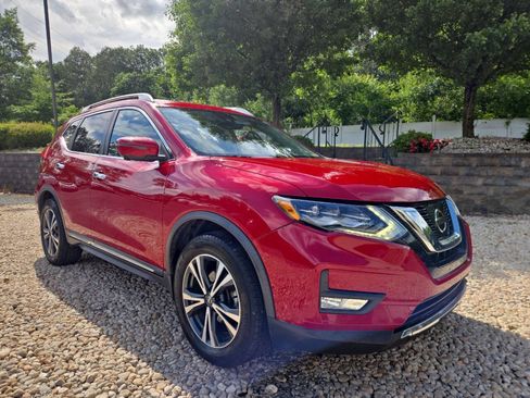 Used 2017 Nissan Rogue SL w/ SL Premium Package AWD/4WD image 10