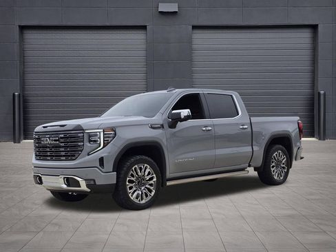Used 2025 GMC Sierra 1500 Denali Ultimate AWD/4WD image 1