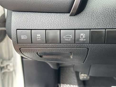 Used 2023 Toyota Camry LE FWD image 37