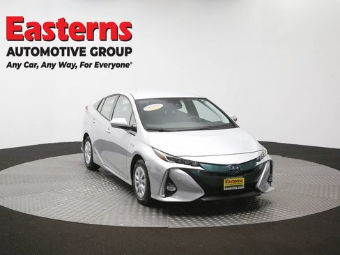 Used 2018 Toyota Prius Prime Advanced FWD image 48