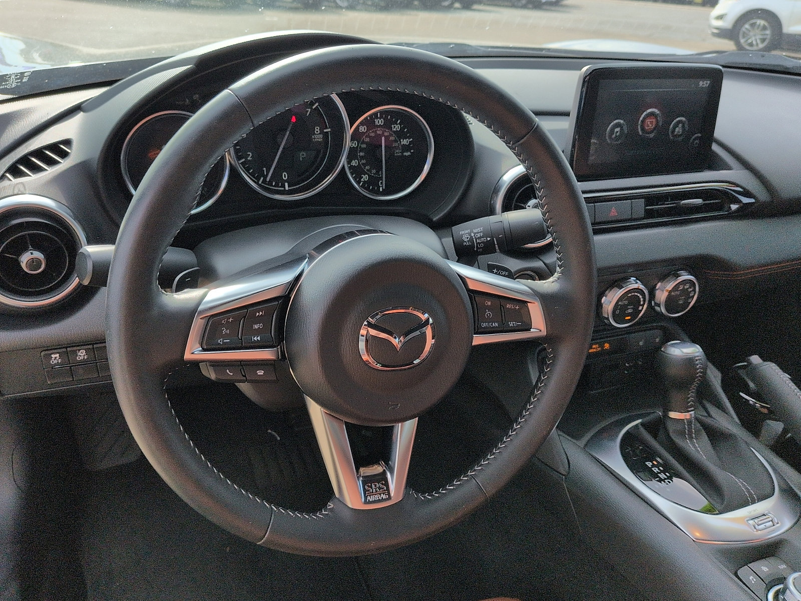 Used 2023 MAZDA MX-5 Miata Grand Touring RWD image 8