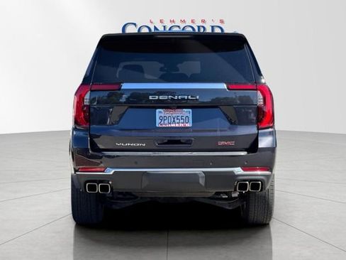 Used 2025 GMC Yukon Denali image 5