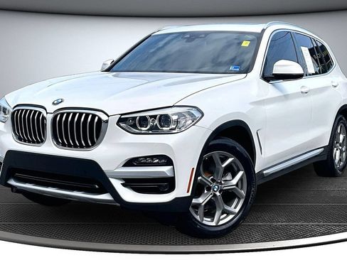 Used 2021 BMW X3 xDrive30i w/ Convenience Package AWD/4WD image 3