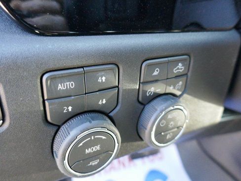 New 2026 Chevrolet Silverado 1500 LTZ w/ LTZ Premium Package image 17