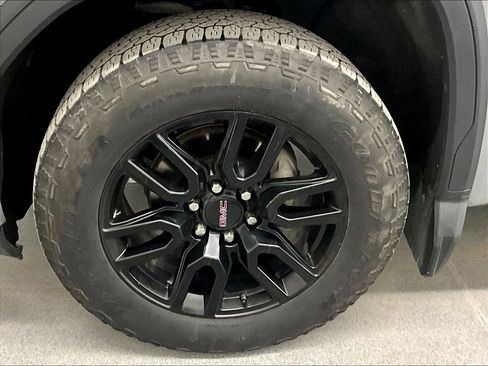 Used 2023 GMC Sierra 1500 Elevation AWD/4WD image 7