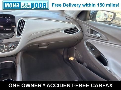 Used 2019 Chevrolet Malibu Premier FWD image 32