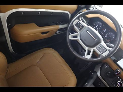 Used 2024 Land Rover Defender 110 S AWD/4WD image 18