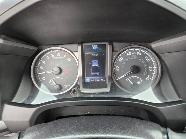 Used 2016 Toyota Tacoma TRD Sport w/ Premium & Technology Package AWD/4WD image 34