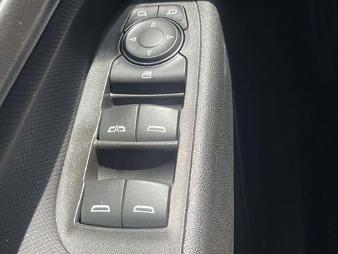 Used 2024 Chevrolet Equinox RS FWD image 25