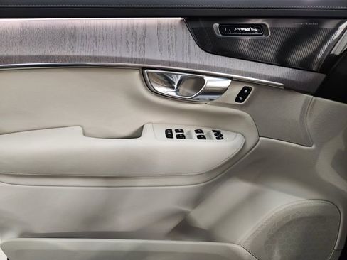 New 2026 Volvo XC90 T8 Ultra w/ Protection Package Premier image 24