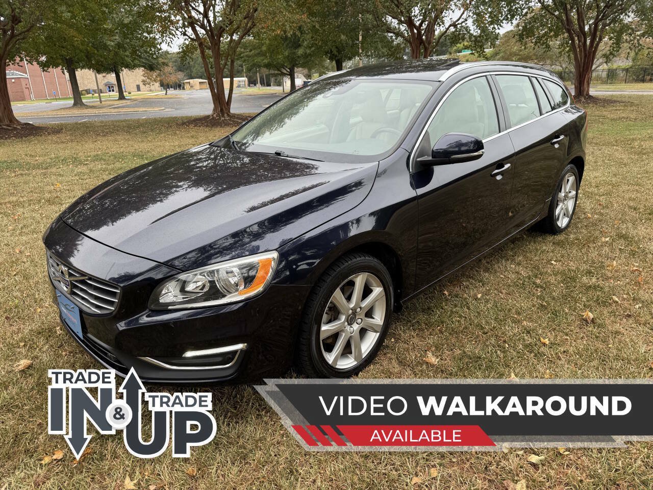 Used 2016 Volvo V60 T5 Premier w/ Convenience Package FWD image 1