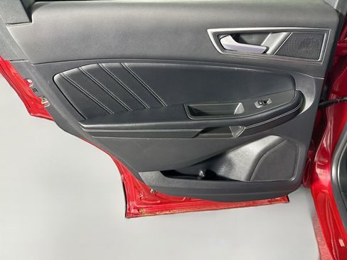 Used 2022 Ford Edge ST AWD/4WD image 26
