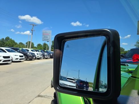 New 2025 Jeep Gladiator Rubicon w/ Safety Group image 35