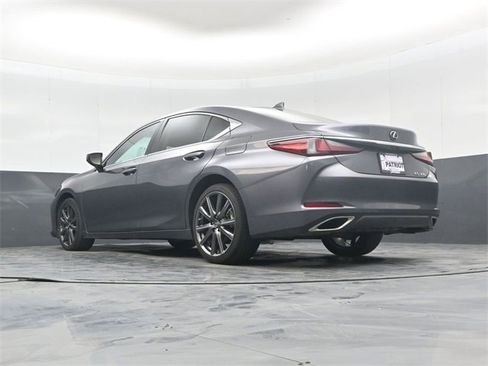 Used 2019 Lexus ES 350 Ultra Luxury image 42