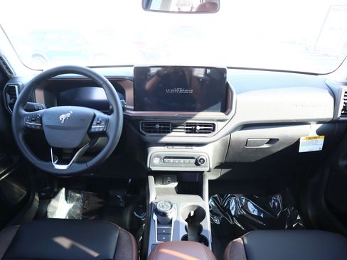 New 2025 Ford Bronco Sport Outer Banks w/ Outer Banks Tech Package+ image 35