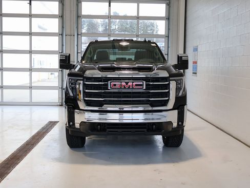 New 2025 GMC Sierra 2500 SLT w/ SLT Convenience Package image 5