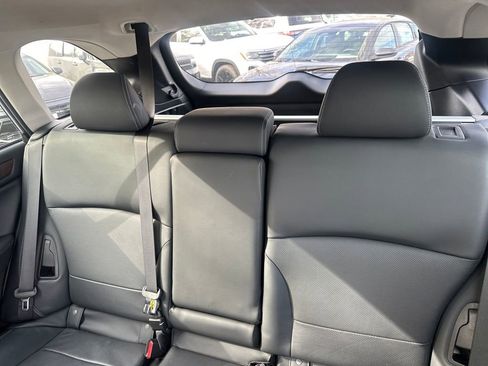 Used 2018 Subaru Outback 3.6R Limited image 26